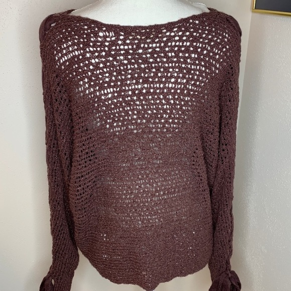 Purple peplum mesh sweater - Picture 3 of 4